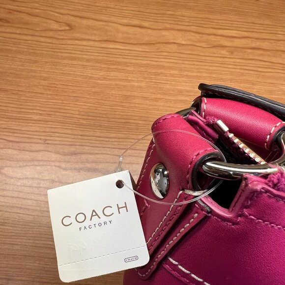 Coach Hobo Bag Pink Brand New Leather - Picture 15 of 16